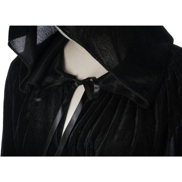 Women's Adult Black Velvet Cloak Costumes for Halloween Christmas Renaissance - Picture 8 of 9